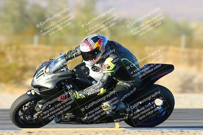 media/Dec-07-2024-CVMA (Sat) [[21c5f1ef85]]/Race 11-Amateur Supersport Open/